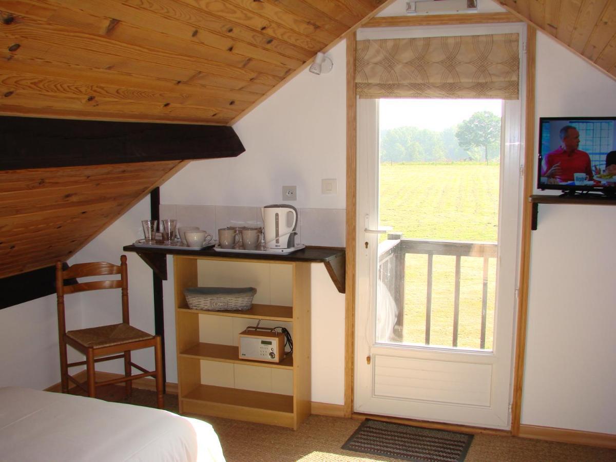 La Blanche Roche Bed & Breakfast Sourdeval Dış mekan fotoğraf