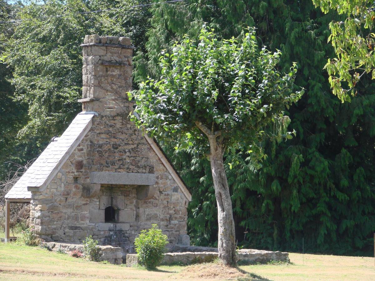 La Blanche Roche Bed & Breakfast Sourdeval Dış mekan fotoğraf