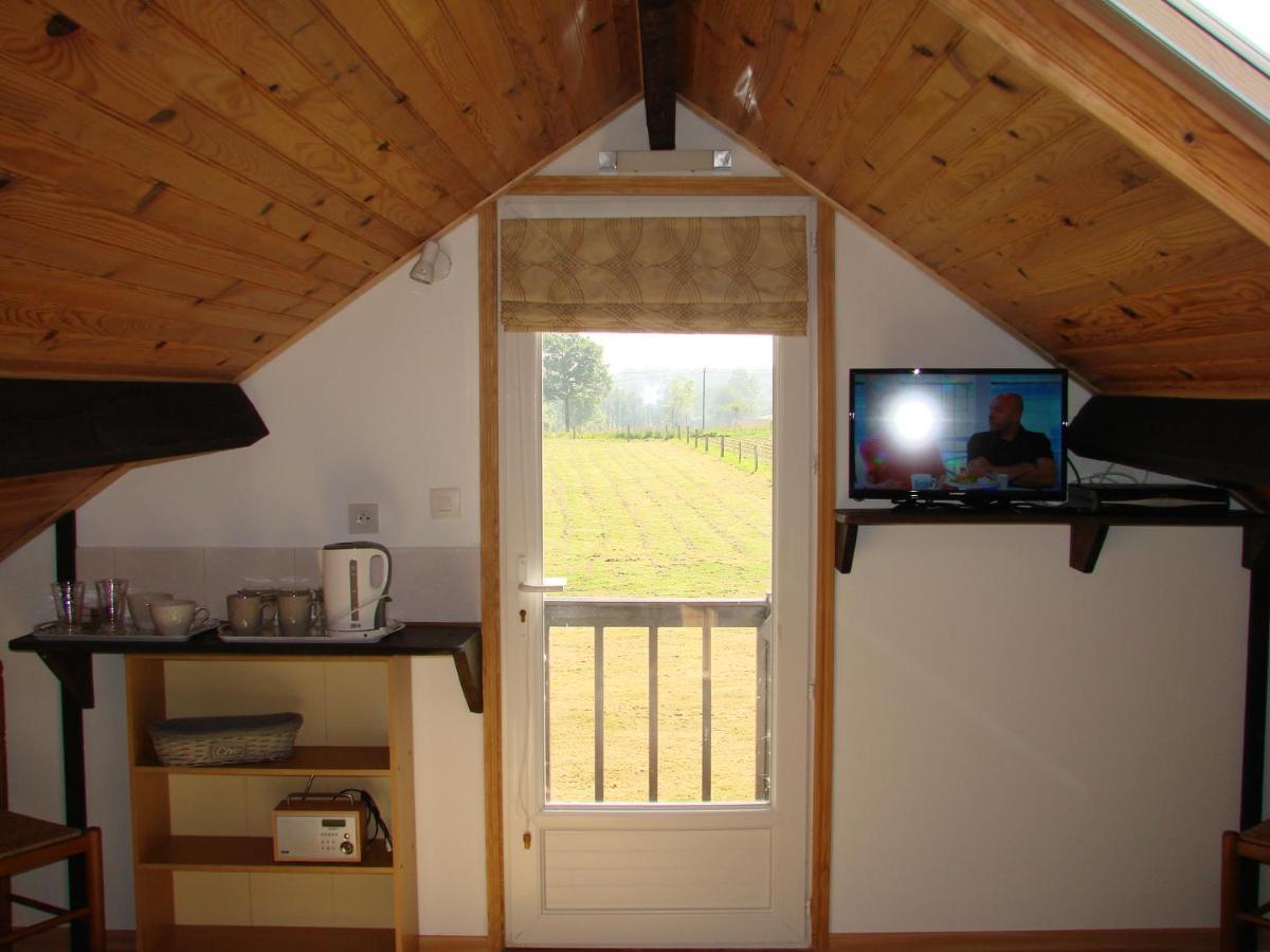 La Blanche Roche Bed & Breakfast Sourdeval Dış mekan fotoğraf